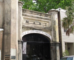 729px-Old-slave-mart-facade-sc1