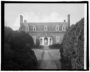 Gunston Hall, Virginia (between 1910 and 1925; LOC - LC-DIG-npcc-31540)