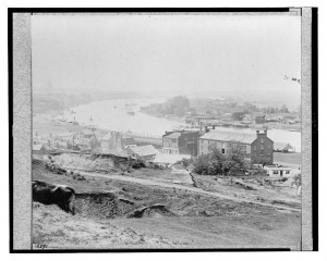 Views in Richmond, Virginia - view of Rocketts (Landing) and south side of James River from Libby Hill (between 1861 and 1865; LOC - LC-USZ62-133092)