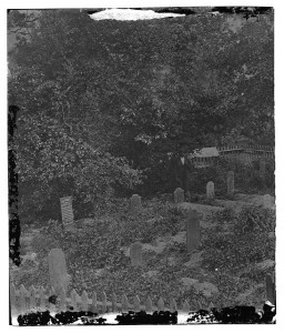 Hilton Head, South Carolina. Graves of sailors killed during the bombardment of November 7, 1861 (1861 Nov.; LOC: LC-DIG-cwpb-00772)
