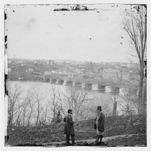 Washington, D.C. The Aqueduct bridge and Georgetown from the Virginia bank (Between 1860 and 1865; LOC: LC-DIG-cwpb-01489)