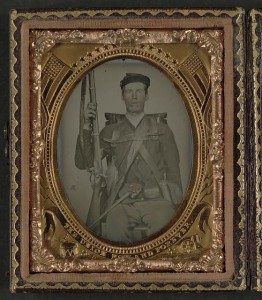 Unidentified infantry soldier in Union uniform in full marching order with musket, canteen, cartridge box, cap box, and knapsack (between 1861 and 1865; LOC: LC-DIG-ppmsca-30993)