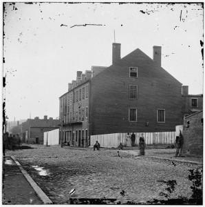Richmond, Virginia. Castle Thunder. (Converted tobacco warehouse for political prisoners) (1865 Apr; LOC: LC-DIG-cwpb-02893)