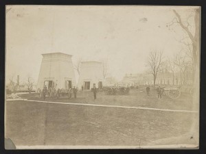 Washington Navy Yard, Washington, D.C. (between 1861 and 1865; LOC: LC-DIG-ppmsca-33403)