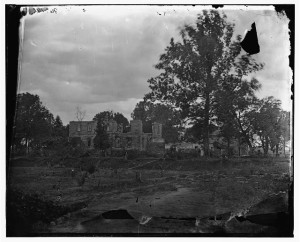 Fredericksburg, Virginia (vicinity). The Barnard house below Fredericksburg, destroyed during the first battle (1862; LOC: LC-DIG-cwpb-03878)