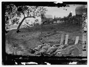 Gettysburg, Pennsylvania. Unfinished Confederate graves near the center of the battlefield (by Timoth H. O'Sullivan, July 1863; LOC: LC-DIG-cwpb-00844)