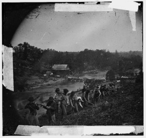 Jericho Mills, Virginia. Party of the 50th New York Engineers building a road on the south bank of the North Anna River (by Timothy H. O'Sullivan, 5-24-1864; LOCLC-DIG-cwpb-03576)