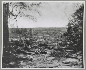 View of battlefield. Peach Tree Creek, Ga. (by George n. Barnard, photographed between 1861 and 1865, printed between 1880 and 1889; LOC: LC-DIG-ppmsca-32828) 