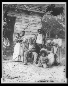 Five generations on Smith's Plantation, Beaufort, South Carolina (by Timothy H. O'Sullican; 1862, printed later; LOC: LC-DIG-ppmsc-00057)