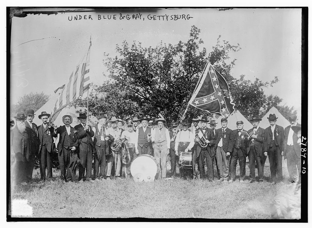 Under blue and gray - Gettysburg  (1913; LOC: http://www.loc.gov/item/ggb2005013841/)