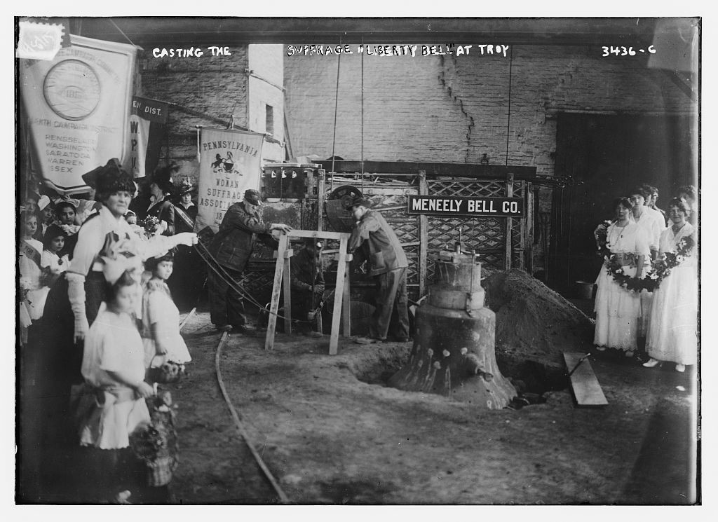 Casting the Suffrage "Liberty Bell" at Troy  (between ca. 1910 and ca. 1915; LOC: http://www.loc.gov/item/ggb2005018804/)