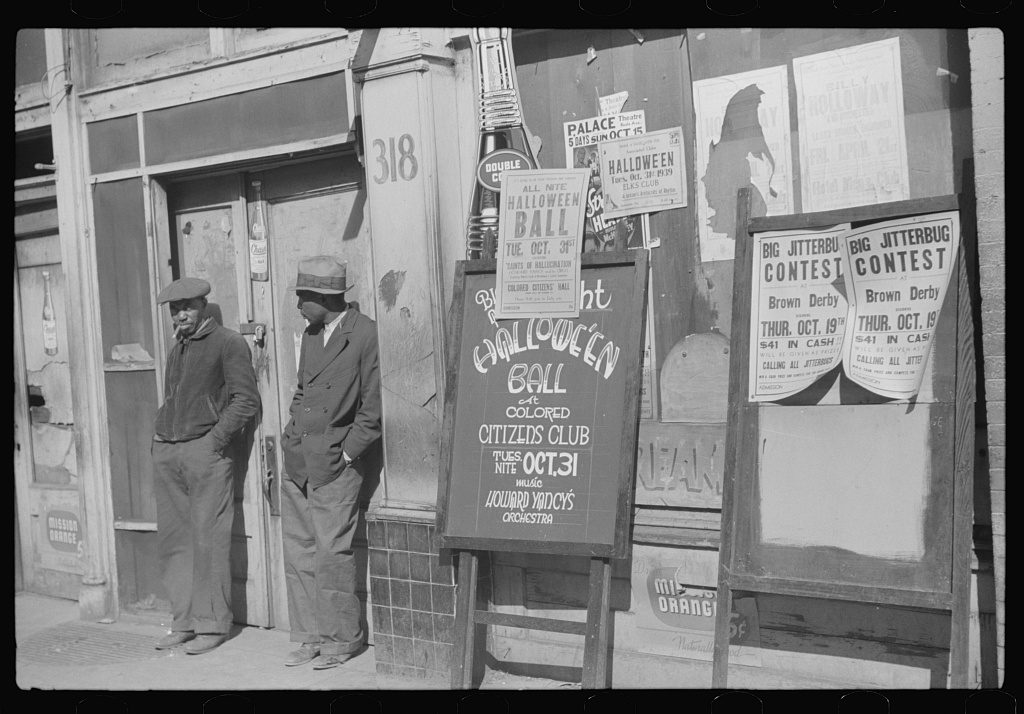Beale Street, Memphis Tennessee (1939; LOC: https://www.loc.gov/item/fsa1998013760/PP/)