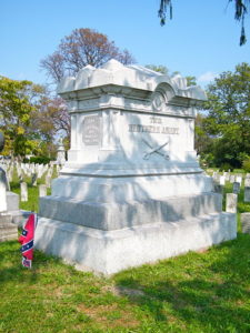 ashby_brothers_grave_-_mount_hebron_cemetery_winchester_virginia_-_stierch (https://en.wikipedia.org/wiki/File:Ashby_Brothers_Grave_-_Mount_Hebron_Cemetery,_Winchester,_Virginia_-_Stierch.jpg)