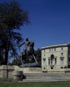 Statue of Union general Philip Sheridan at Sheridan Circle on Massachusetts Avenue's "Embassy Row," in front of the Egyptian ambassador's residence, Washington, D.C. (by Carol M. Highsmith; LOC: https://www.loc.gov/item/2011633461/)