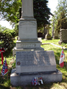Grave_Jeb_Stuart_Flora_Stuart (https://en.wikipedia.org/wiki/File:Grave_Jeb_Stuart_Flora_Stuart.jpg)