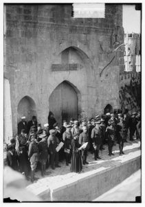 Entry of Field Marshall Allenby, Jerusalem, December 11, 1917. Franciscan monk reading the proclamation in French (LOC: https://www.loc.gov/item/mpc2004000440/PP/)