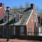 Barbara Frietchie House in Frederick (https://en.wikipedia.org/wiki/File:Barbara_Frietchie_House.jpg)