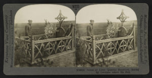 Grave of Lieut. Quentin Roosevelt, buried by Germans where he fell (Meadville, Pa. ; New York, N.Y. ; Chicago, Ill. ; London, England : Keystone View Company, [photographed between 1914 and 1918, published 1923]; LOC: https://www.loc.gov/item/2016646022/)